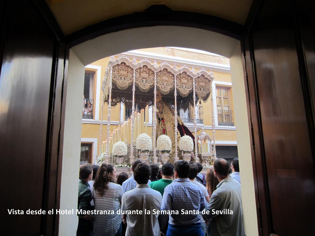 Hotel Maestranza Sevilla Exteriör bild